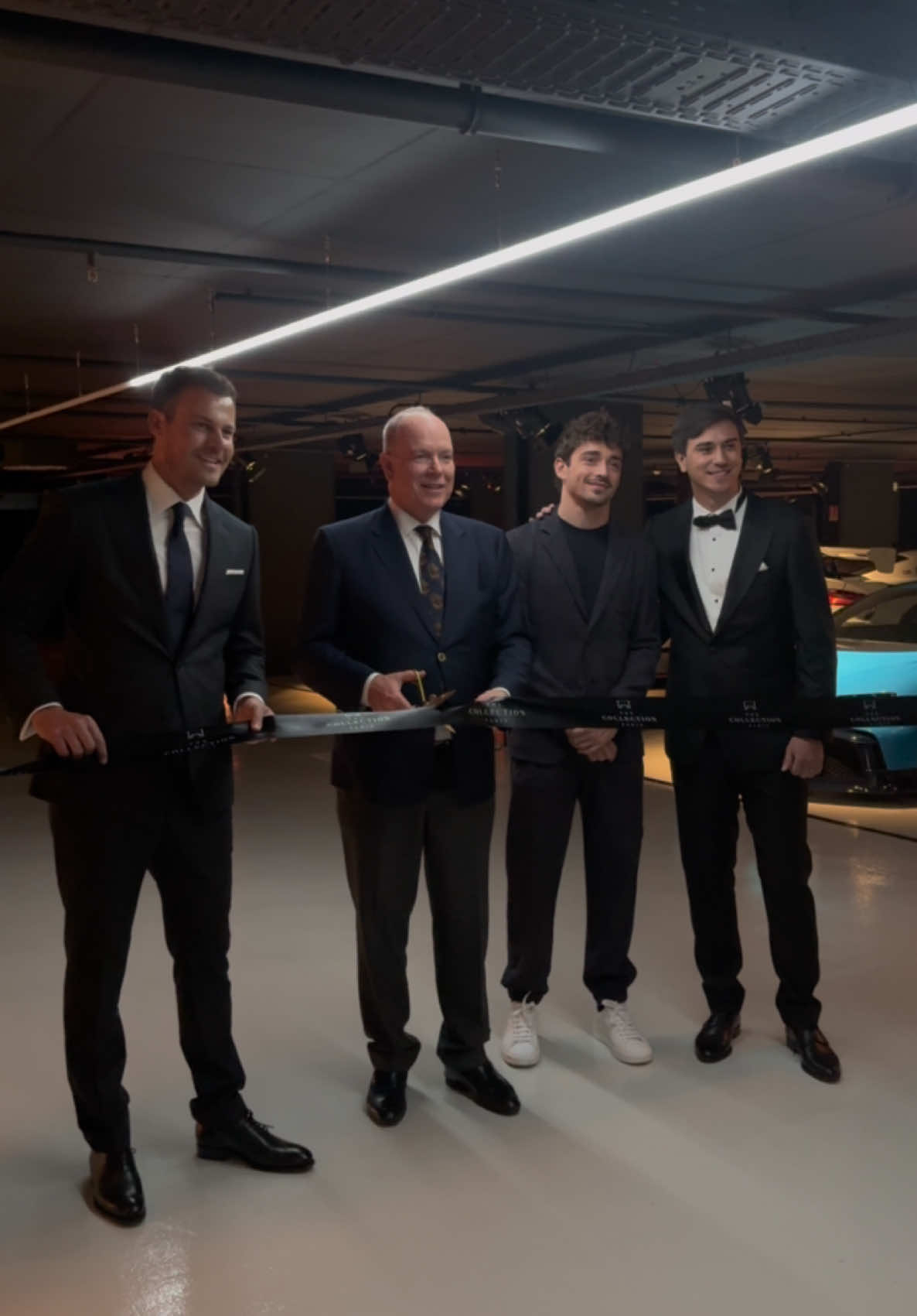 Charles Leclerc et Son Altesse Sérénissime le Prince Albert Il de Monaco pour l'inauguration de @thecollectionparis à Monaco. #Monaco #TheCollectionParis #CharlesLeclerc 