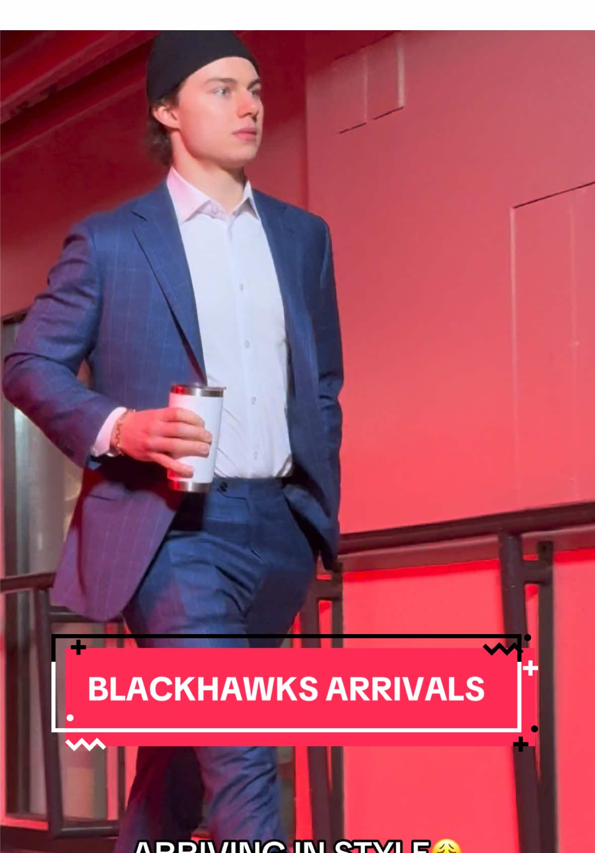 they’re dressed to IMPRESS👏 #chicagoblackhawks #connorbedard #hockey #NHL #blackhawkshockey 