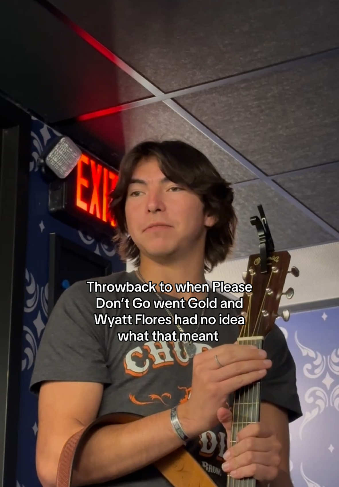 …he did in fact drink to that 😂 #wyattflores #pleasedontgo #gold #drinktothat #throwback 
