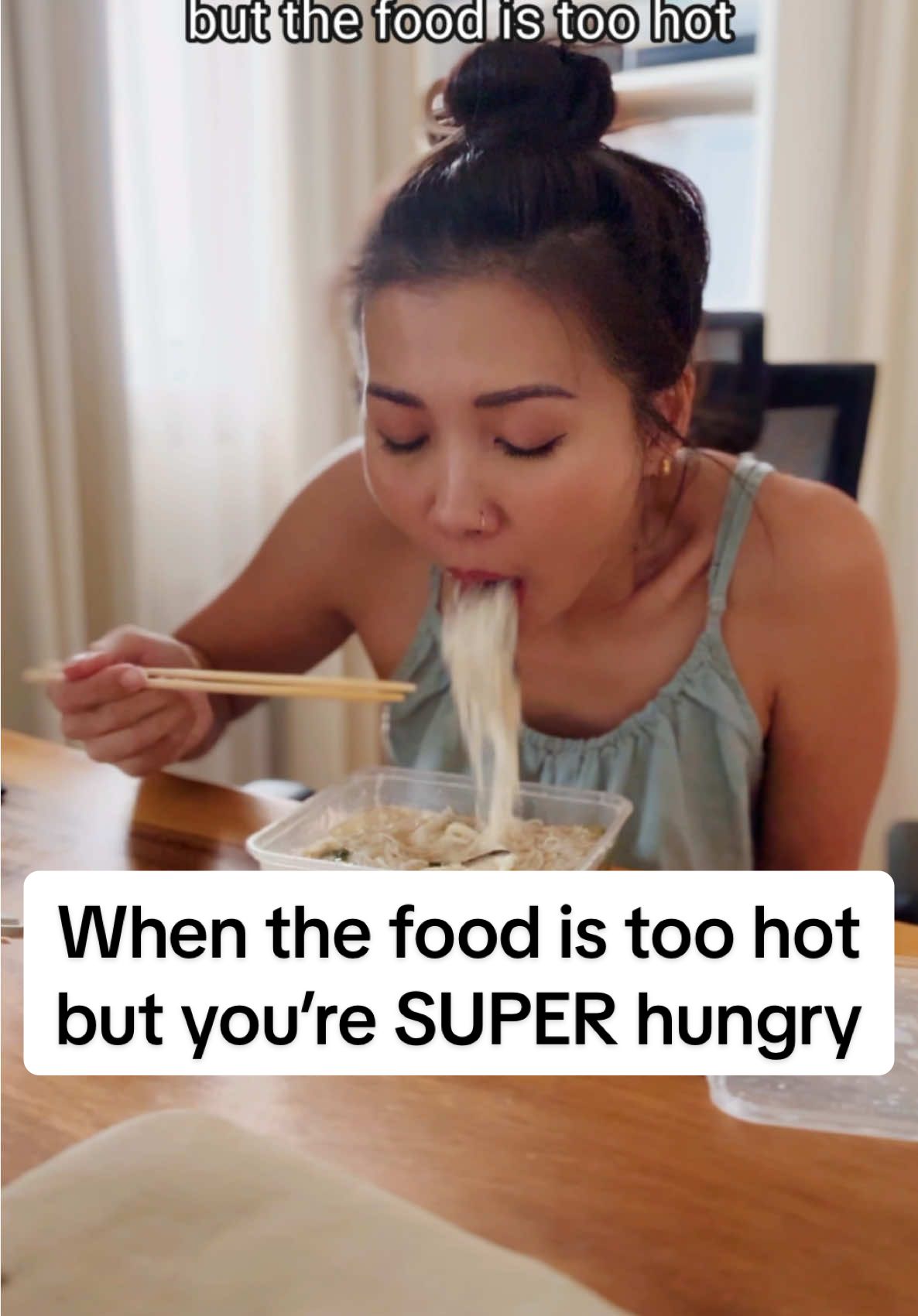 Anyone else burn their tongue when eating hot food? 😂 #singapore 