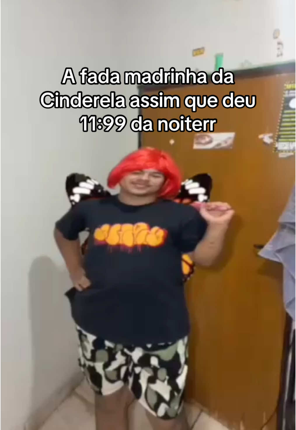 Acabou vey 🧚‍♀️ amooo #fy #meme #humor #fadamadinha #cinderela 