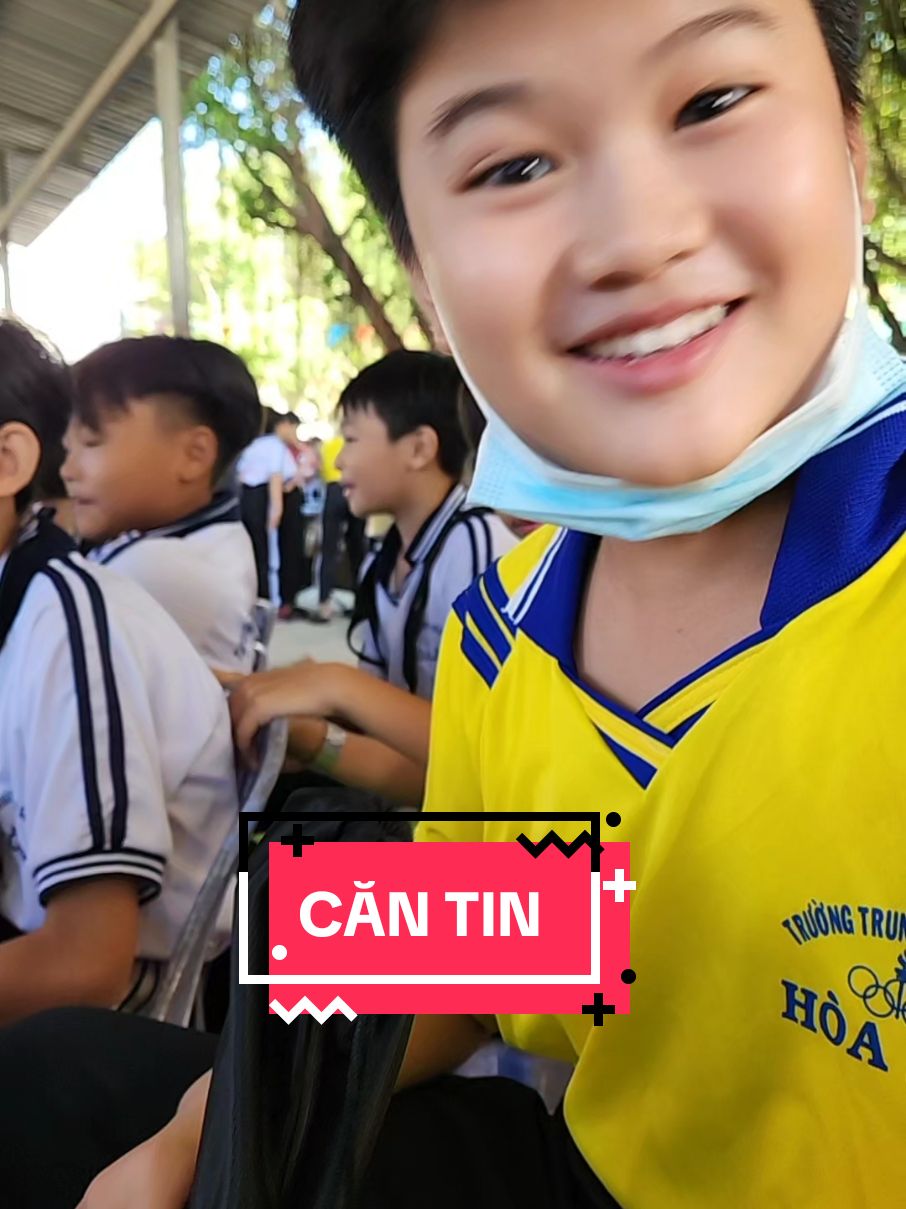 Tô mỳ + sì tin = 15k quá rẻ phải không? @Công Nguyên✅ @Hoài tâm ✅ @Nguyễn Khôi @Adu vjp #thayti #hocsinh #giaovien #school #schooltime #breakfast 