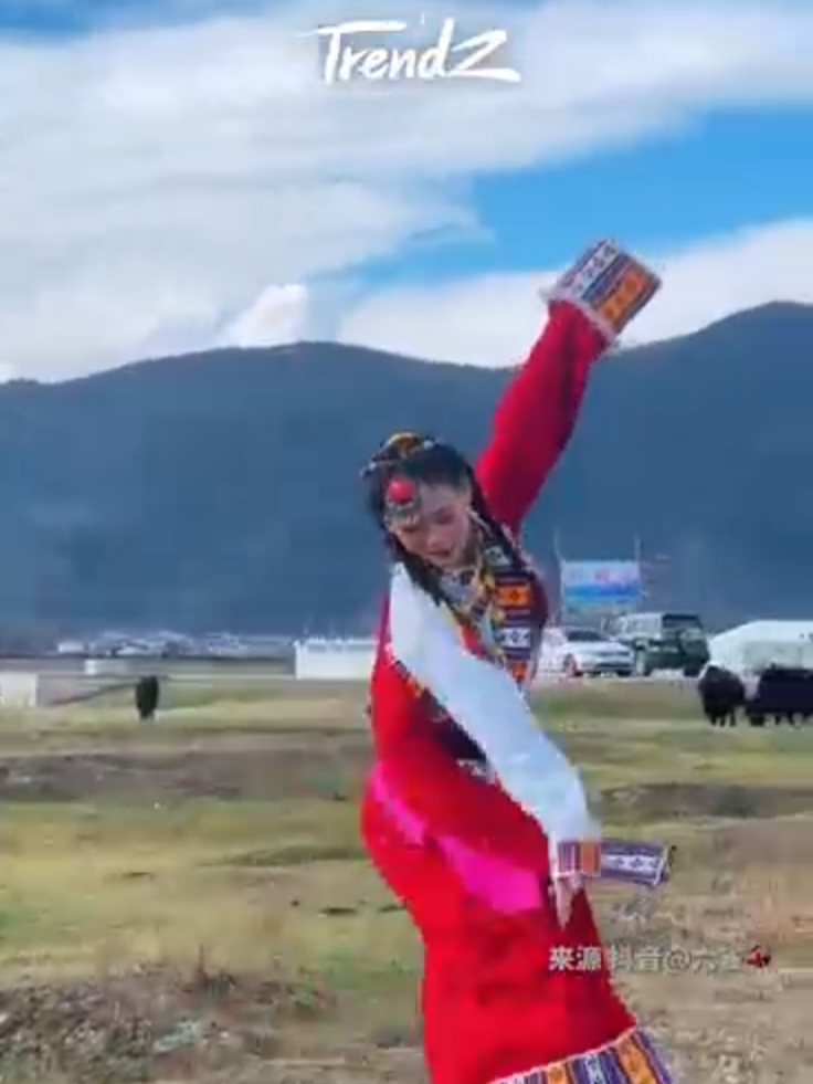 A girl dancing Tibetan dance #tibetan #dance