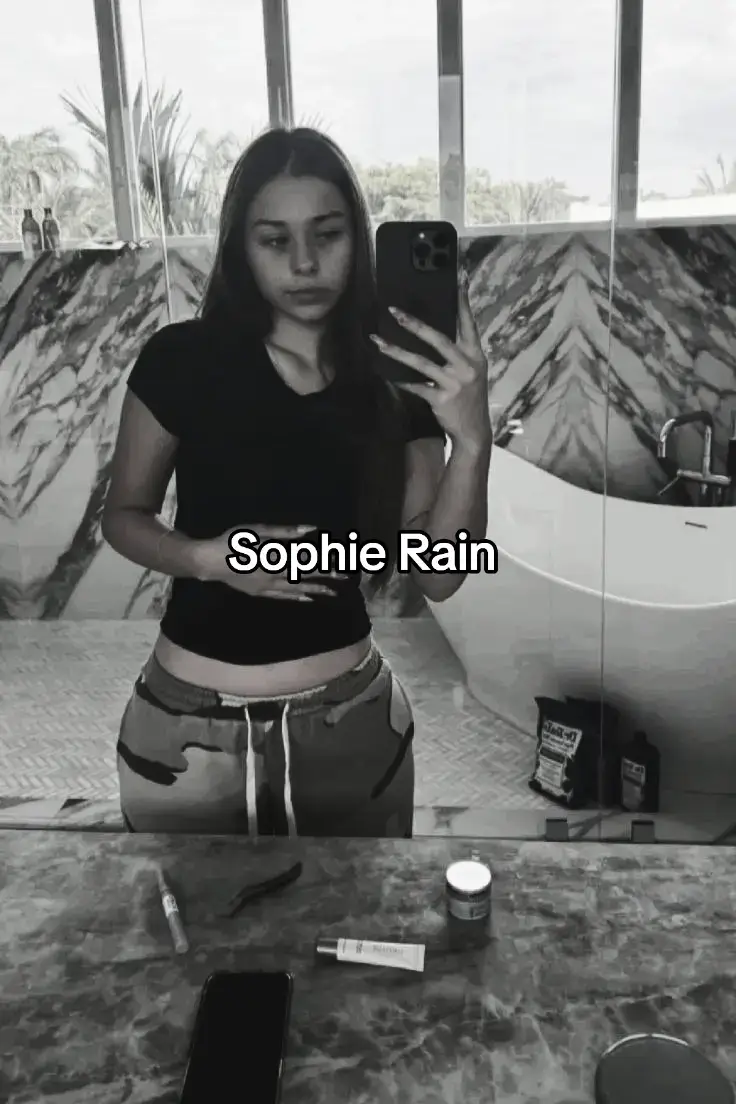 #aishahsofey #sophierain #bmwm4 @Aishah Sofey @Sophie Rain #viral#fypppp#cars#girls