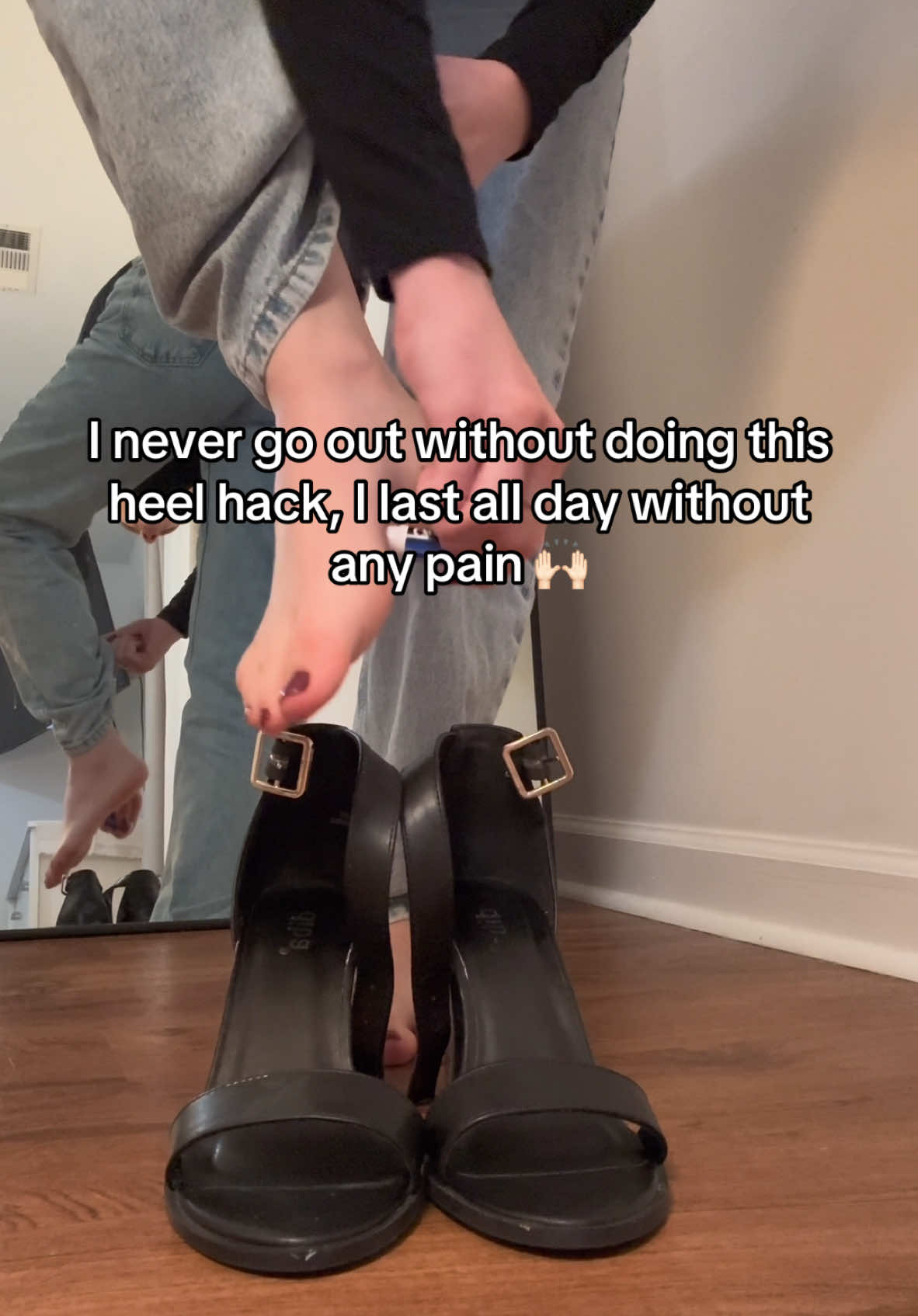 best hack out there! 👀 #heels #heelsasmr #heelshaul #highheels #platformheels #heelhacks #hacks #platformshoes #heelslove #heelsaddict #opentoesandals #heelsvssneakers 