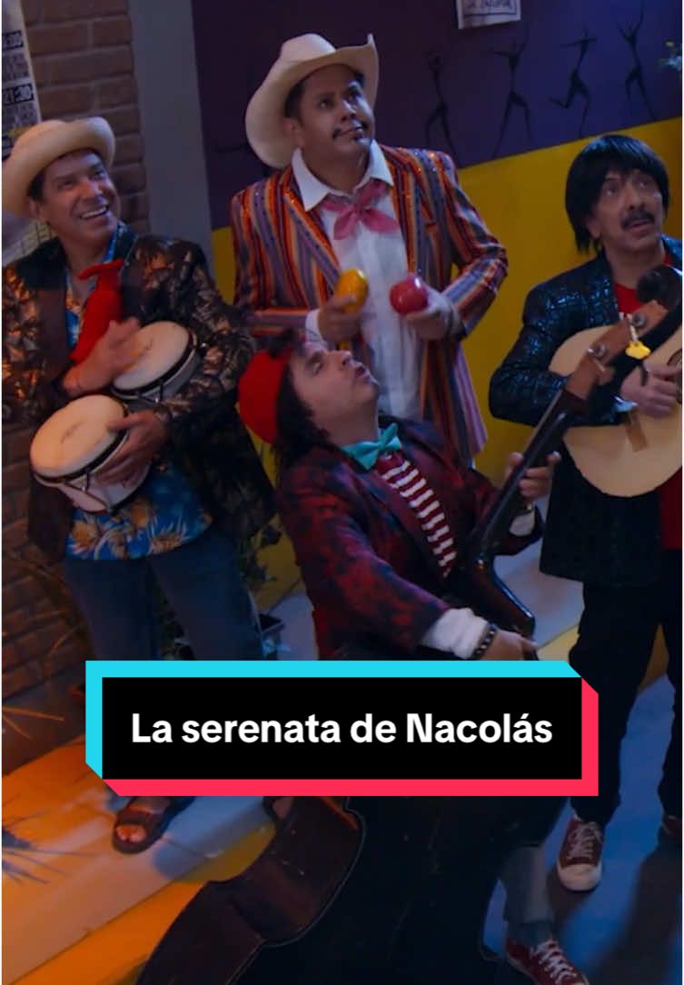 Nacolás saca su lado romántico 🥰  #TalParaCual, #Comedia, #Humor, #DistritoComedia🎭