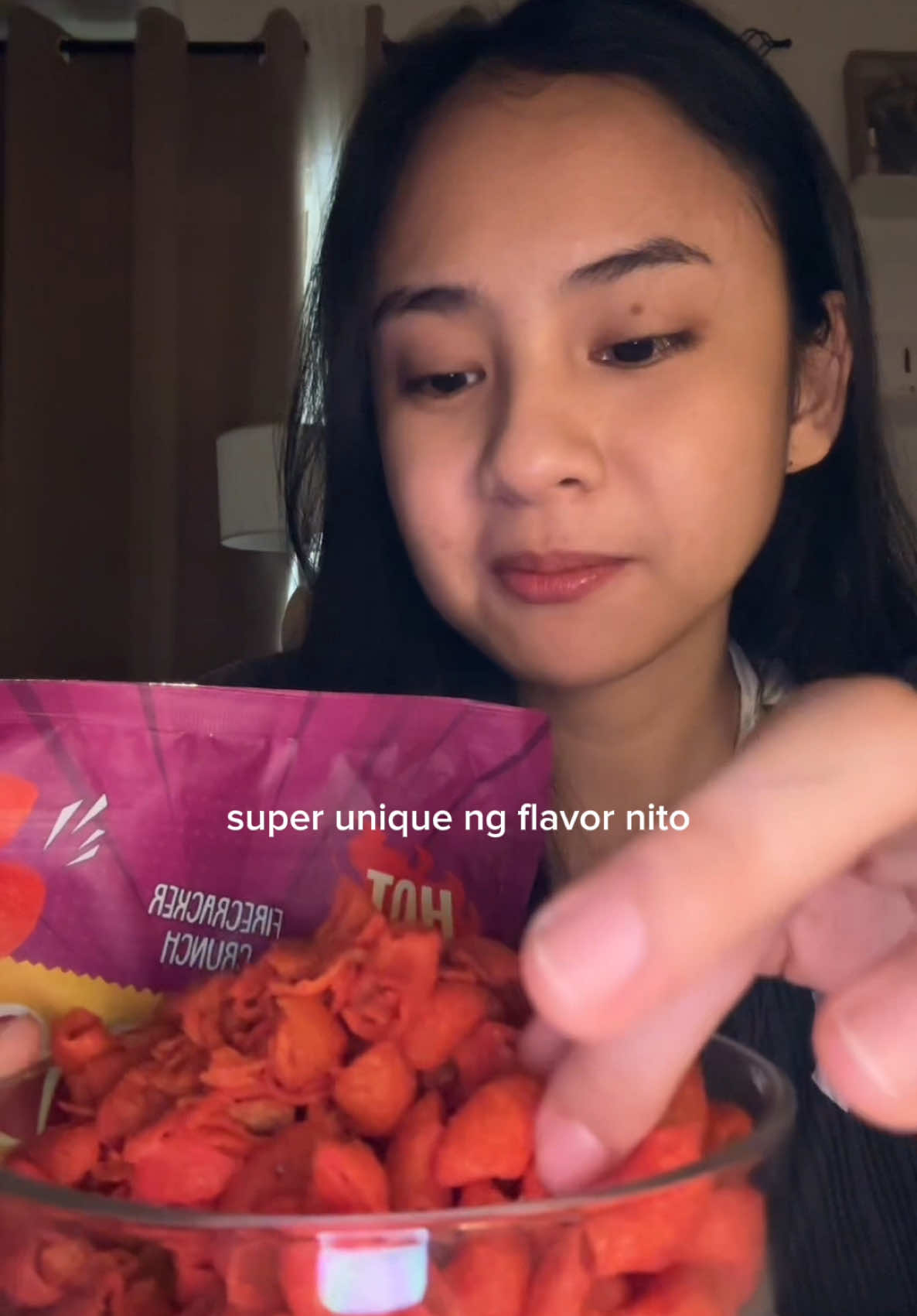 Crunch time! 🔥🥢 perfect blend snack ba ang hanap mo? #Tochi #TochiSnacks #SnackAttack #tochimukbang #asmr #asmrmukbang 