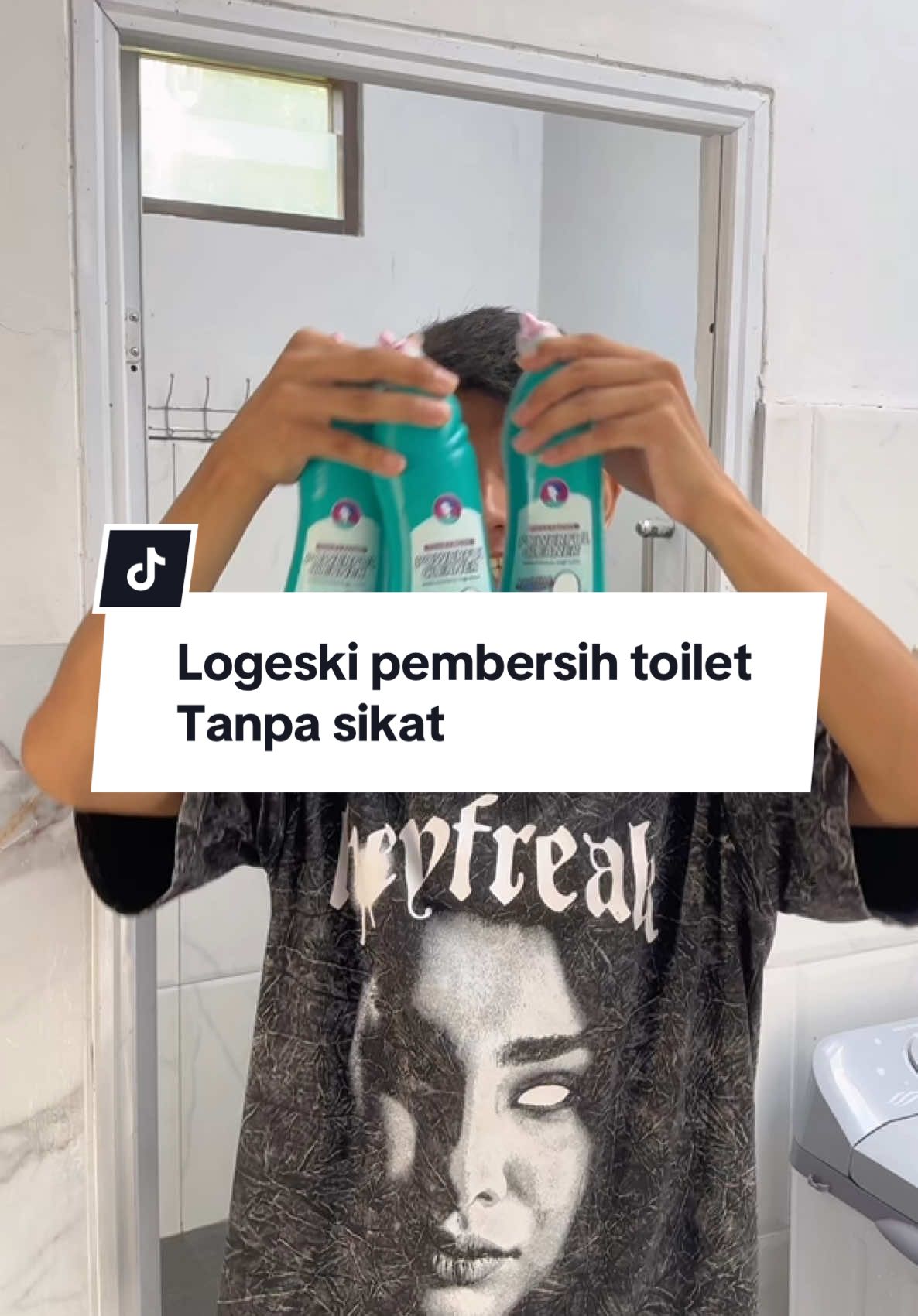 Logeski toilet cleaner | bersihin kamar mandi ga perlu di sikat aja udah bersih #logeski #pembersihkerak #pembersihkamarmandi #pembersihtoilet 