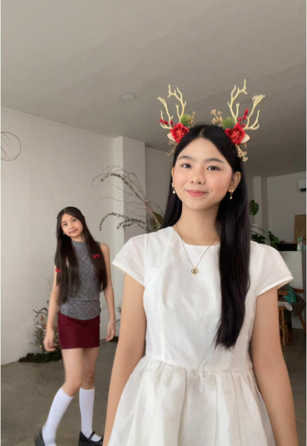 christmas photoshoot fit check 👯‍♀️