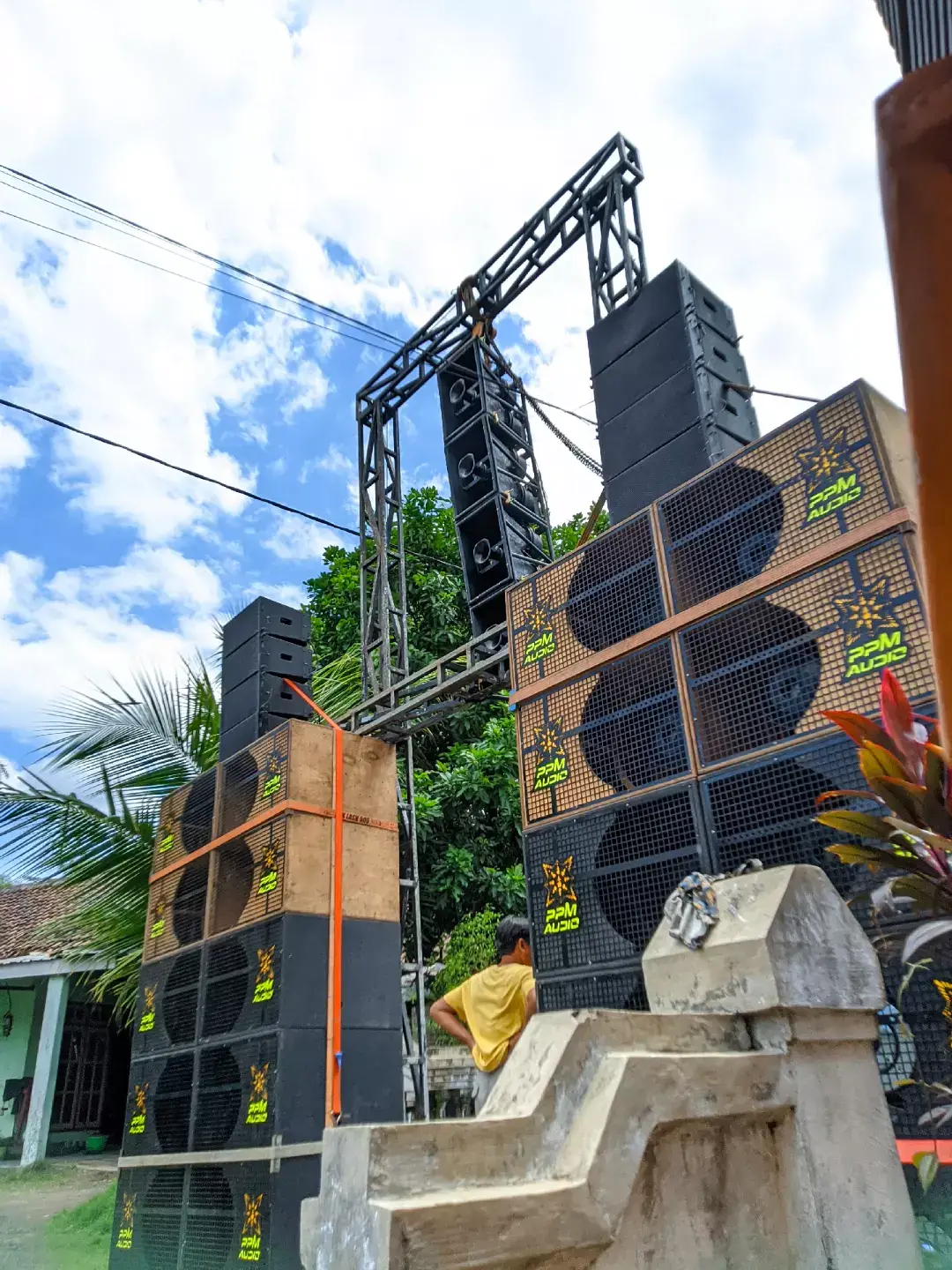 mwening😋 #soundhoregjawatimur #horegjawatimur #ppmaudiomojokerto #ppmaudio 