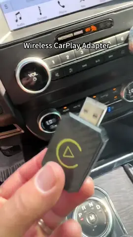 2024 Wireless Apple CarPlay Adapter.#carplay #wirelesscarplay #carplayadapter 
