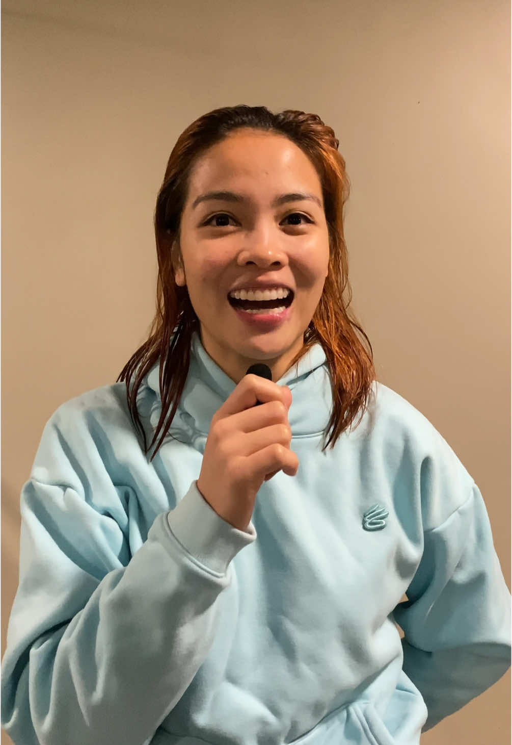 From favorite moments during the cover shoot to her most cherished holiday traditions, get to know Jema this Christmas season. 🎄✨ #jemagalanza #SportsBeyondTheScoreboard 