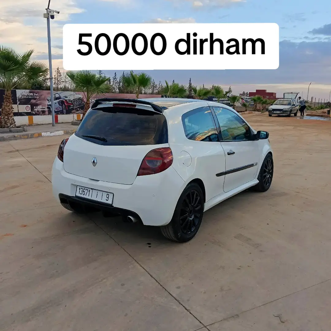 Clio 3 rs 2010/2014 161000 km Prix 50000 dirham dariba 3000 dirham 2L Essence 11 cv# #cliors #🇲🇦 #marocco #audimaroc #autoprestigeyouness #rabat #casablanca🇲🇦 #casablanca🇲🇦 #khouribga #ouedzem #automotive #carsales #autosale #bmwmaroc #audia5 #renaultmaroc 