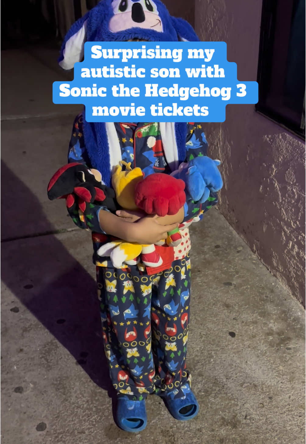 He was like “you pranked me” 😅🤪 @SEGA Official @Sonic the Hedgehog #autism #autismcommunity #sonic #sonicthehedgehog #autismlevel2 #sonicmovie3 #sonicthehedgehog3 #sonicfan #sonicplush #autismawareness #autismacceptance #fyp #parati 