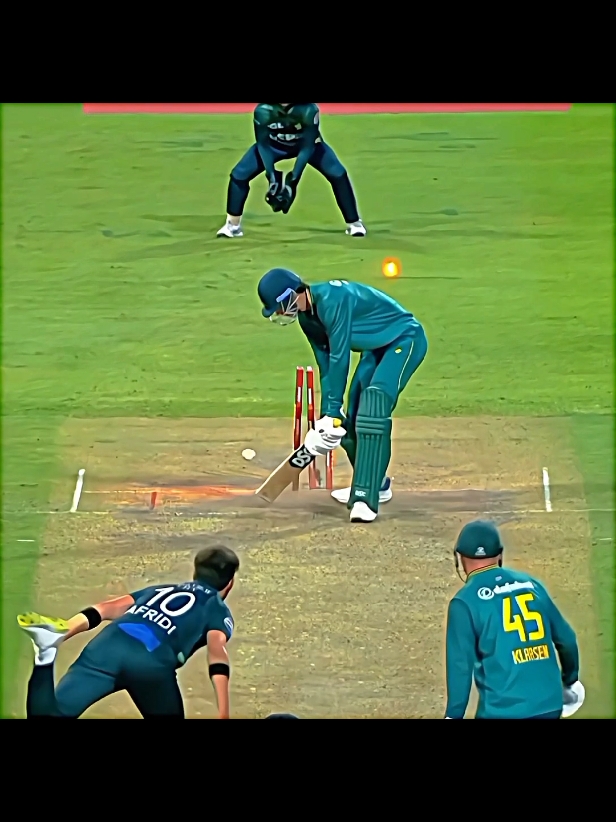 EAGLE 🦅 dangerous bowling against south Africa  EAGLE IS BACK 👀🥵😱⚡🦅... #foryoupagе#fyp#virlvideo  #unfreezemyaccount  #growmyaccount 