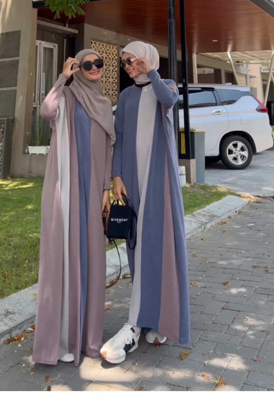 New Abaya Batwing coming soon! ✨🌙 Lauching malam ini di live ya diarest. #fyp #fypシ゚viral #hijabudahpastimurah #promoguncang1212 #belilokal #abaya #abayagirls #abayastyle #abayafashion #abayamurah #abayahitam #abayabatwing #oneset #onesetpremium #OOTD #ootdhijab #ootdfashion #ootdhijabstyle #ootdinspo #ootdinspiration #gamismurah #gamisviral #staysyari #lebaran #abayalebaran #lebaran2024 