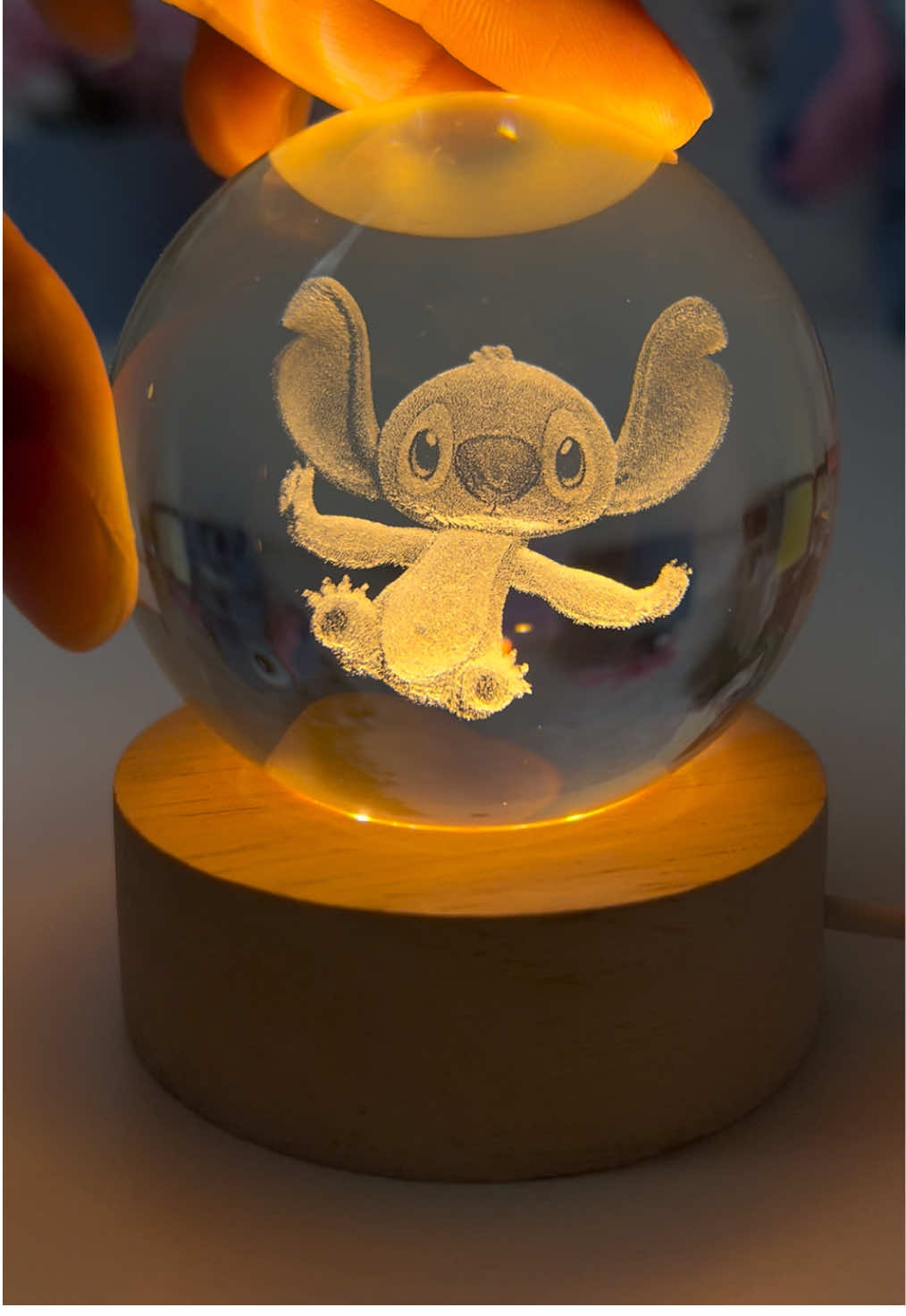 Te gustaria que te lo regalen por navidades? Consíguelo en mi perfil 🔗🛍️🥹🎄🎁✨ #stitch #liloandstitch #gift #liloystich #stitchball #giftideas #lamp #disney #Navidad #regalonavidad