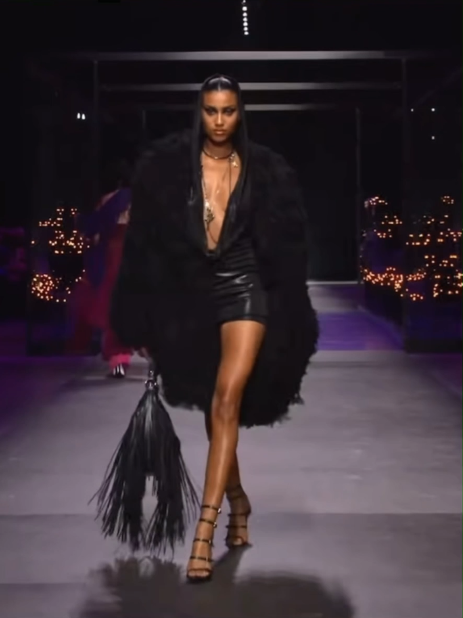 Imaan Hammam for Versace SS23 #imaanhammam #versace #mfw #viral_video #viralvideos #foruyou #fyp