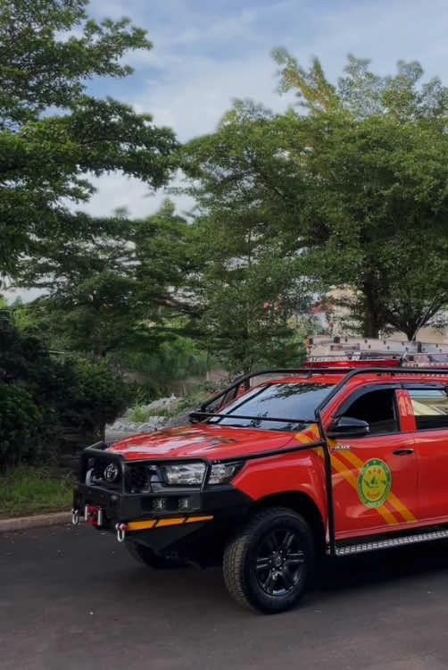 Rescue Car Tipe I Double Cabin #thannoz #thannozmobilpemadam #thannozbravo #thannozdamkar #thannozfire #pemadamkebakaran #firetruck #fypシ #fypシ゚viral #thannozpemadam #karoseripemadam #palembang #rescuepalembang #rescuejeep #basarnas #lukas #rescuebasarnas 