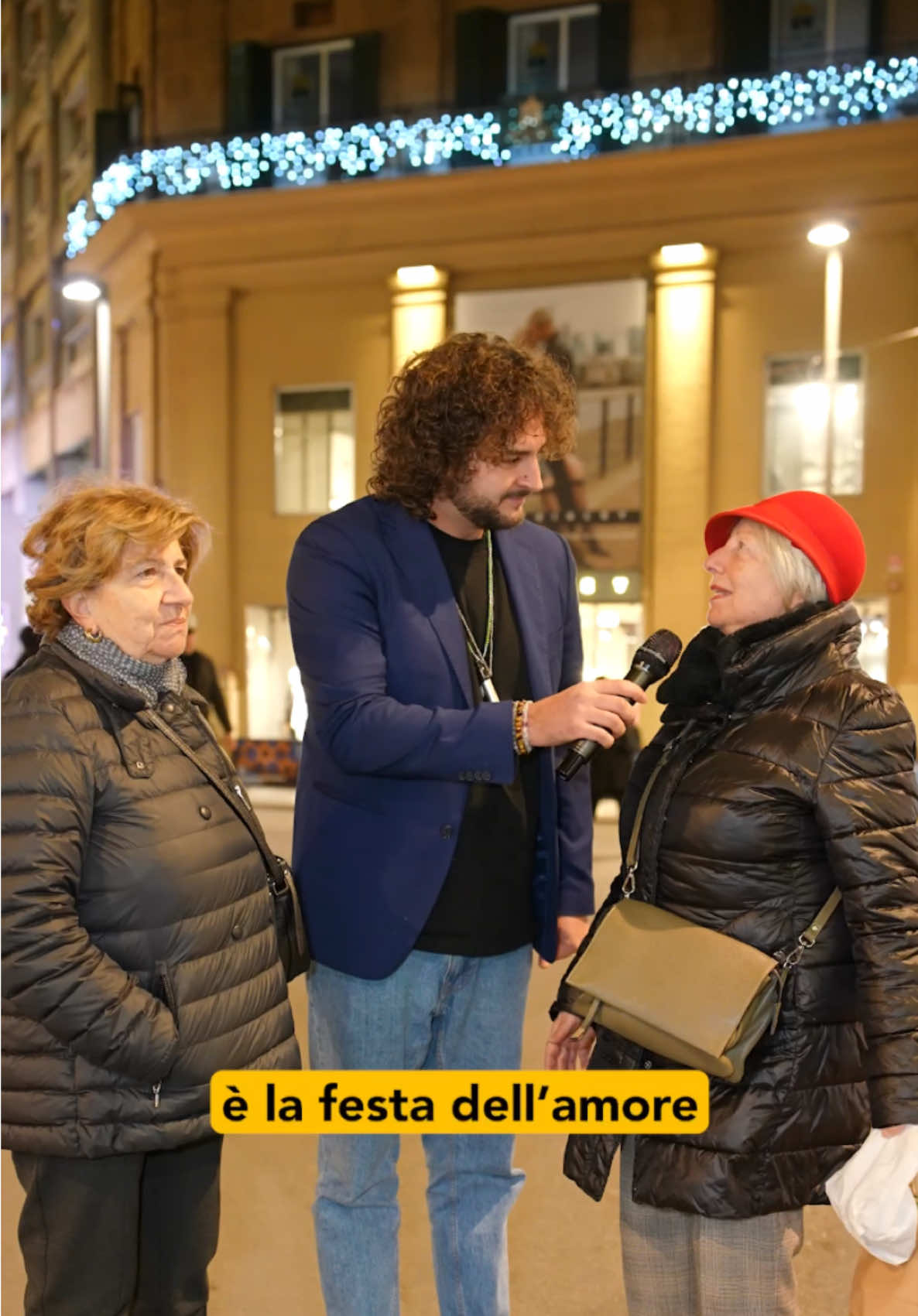 Che cos’è il Natale per i siciliani? 🎄 @Rose detergenti  #palermo #interviste #sicilia #domande  #natale #regalidinatale #intervista #francescopillitteri #rosedetergenti 