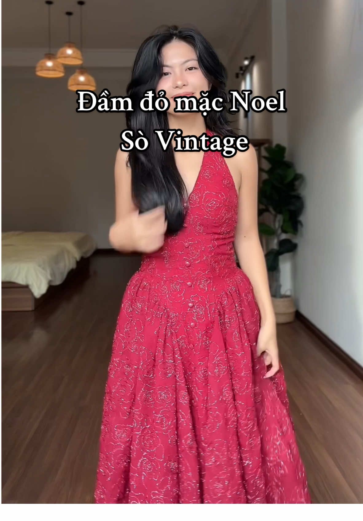 Chiếc đầm nổi nhất trong tủ đồ của mình hihiii . Váy nhà @Sò Vintage  #trending #OOTD #fashion  #dress #xmas #christmas #xuhuong #haul 