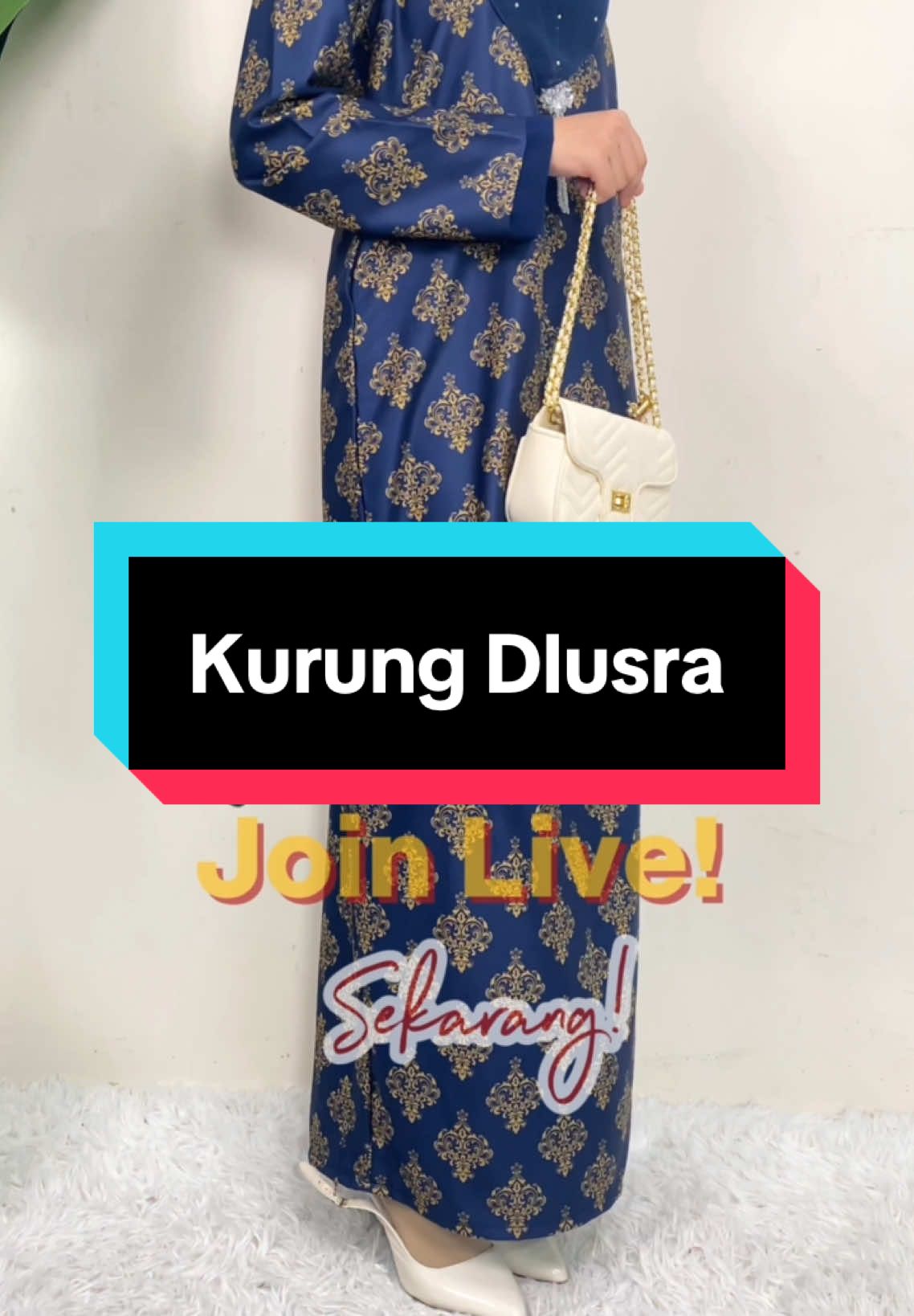 Kurung Dlusra🕊 Akak sayang cepat JOIN LIVE SEKARANG, harga tengah berbaloi baloi ni😍 #tiktokfesyen #kurungprinted #muslimahoutfit  #printedviral #kurungraya #bajuraya #bajuraya2025 #fyp #dmimifashion 