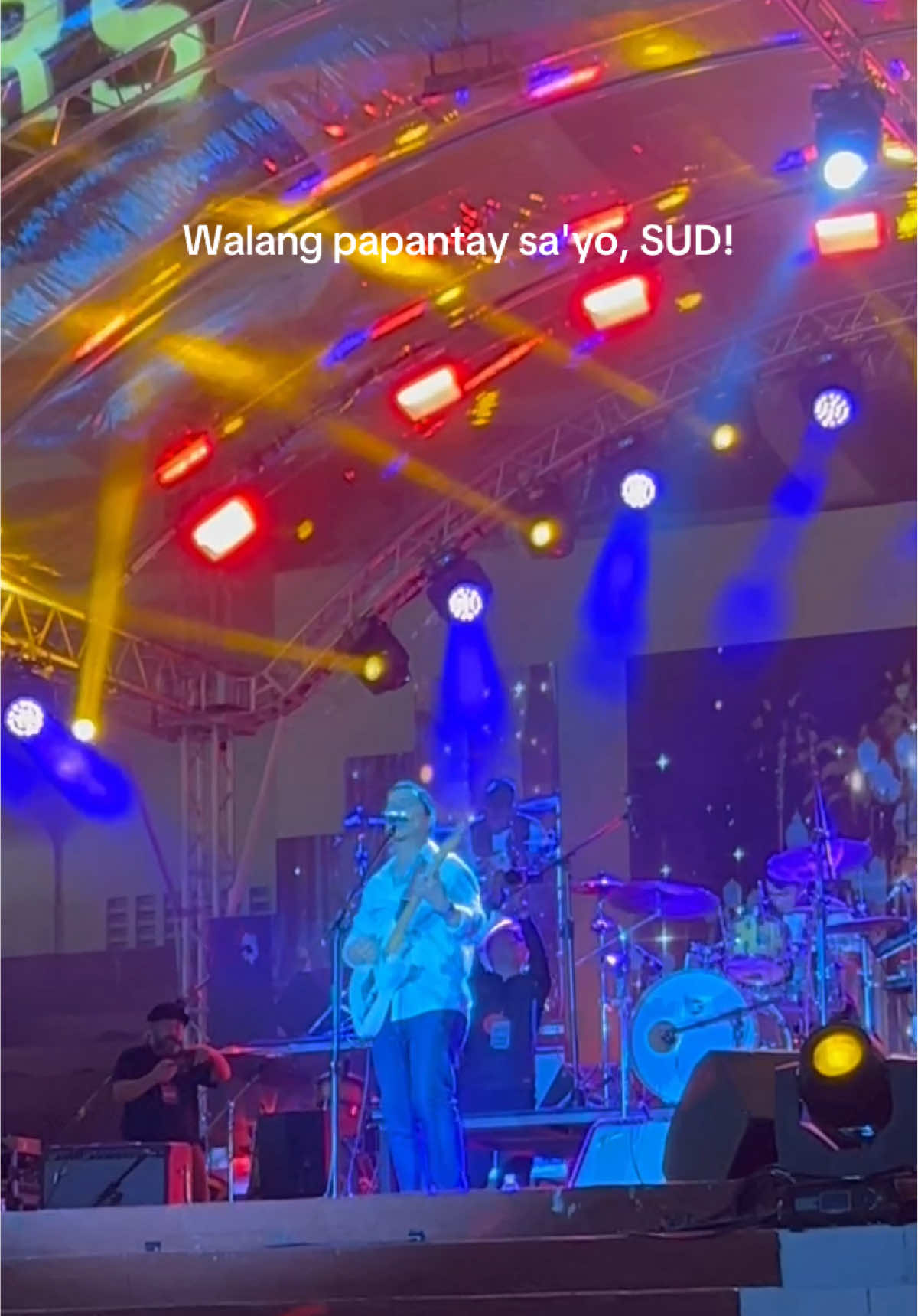 Walang papantay sa'yo, SUD!  Experience the heartstrings of every Thomasian story as SUD takes the stage with their hit song, 