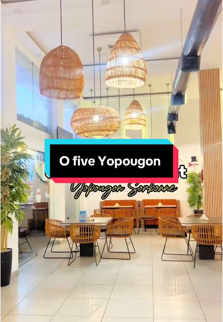 Nouvelle adresse à Yopougon @o’five un somptueux au coeur du carrefour sorbonne 😻🔥. Leur carte est hyper variée et la bouffe est tellement bonne ! Franchement ce resto merite 10/10  N’hésitez surtout pas à y faire un tour ! #abidjan #cotedivoire #ivorycoast #eating #FoodTok #yopougon🇨🇮🎶 #bongda #visibilité #guinnessworldrecords #guinness #zeinab 