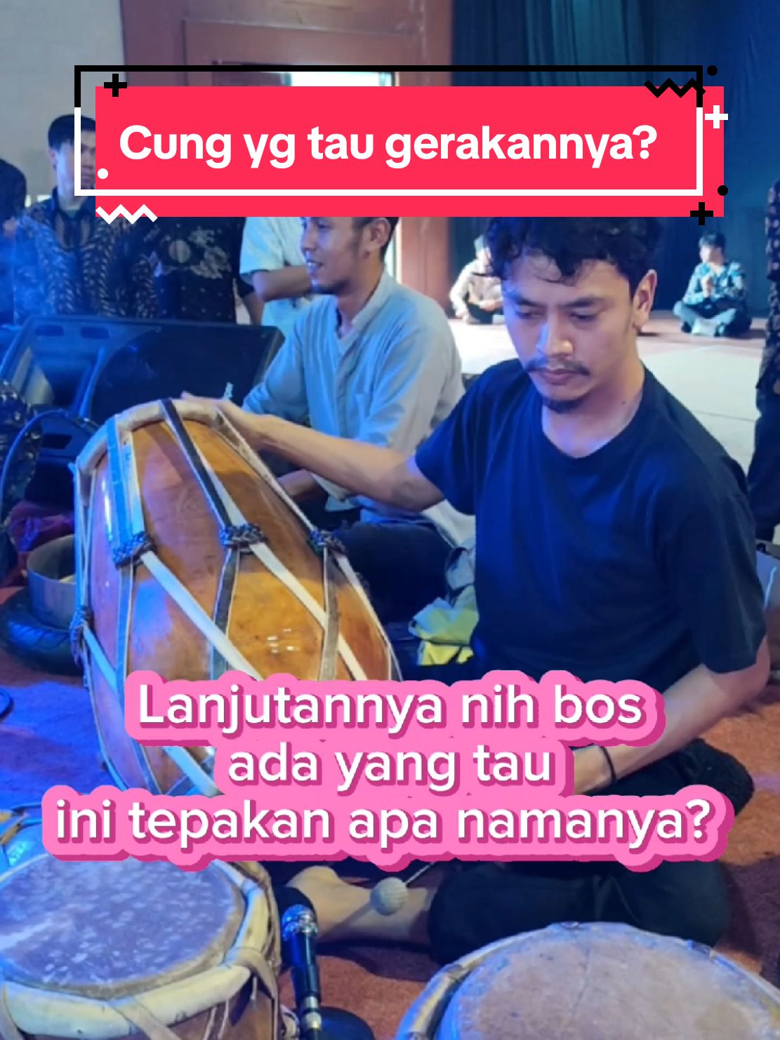 Ada yang bisa gerakan tarinya?? #bandunghits #bandunginfo #bandungkotakembang #bandungbanget #bandung #jaipong #jaipongan #jaipongan_sunda #jaipongchallenge #jaipongananaktiktok 