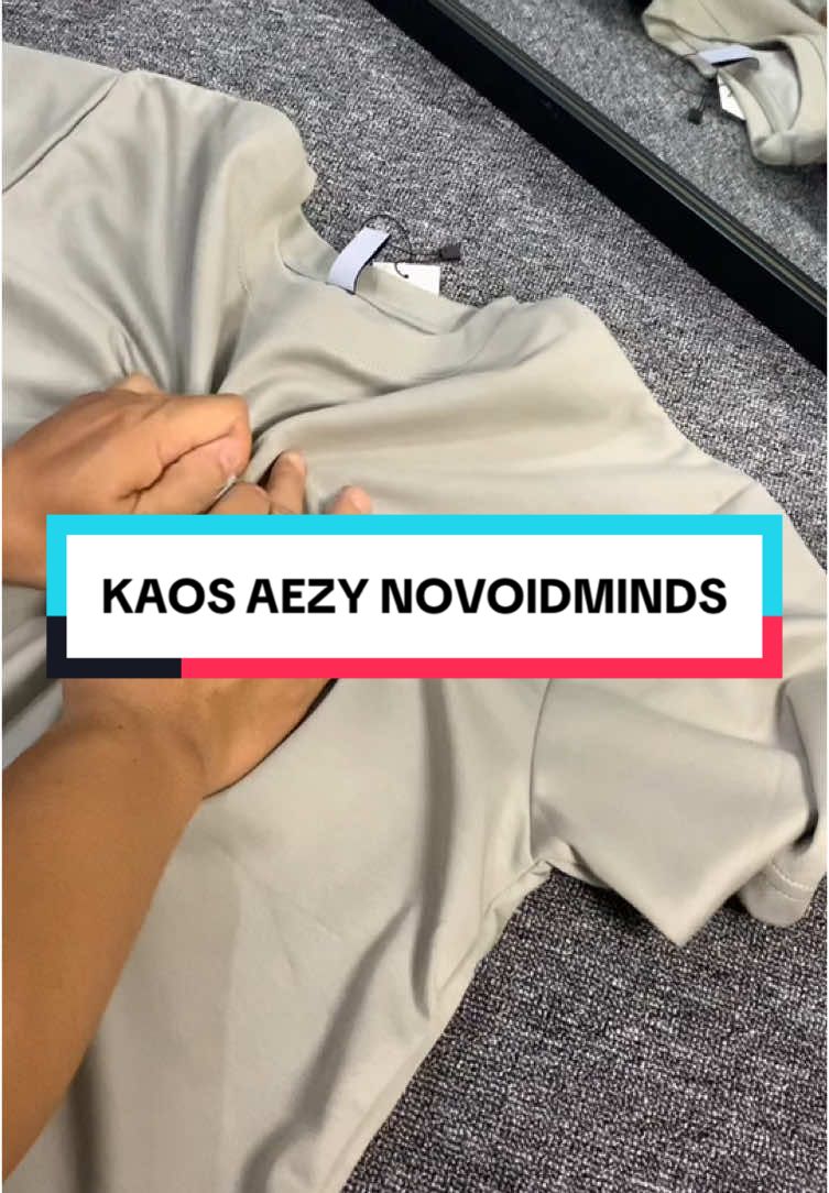 Kaos adem anti kusut dari brand Novoidminds di keranjang kuning !!! #novoidminds #kaosadem #aezy #kaospria 