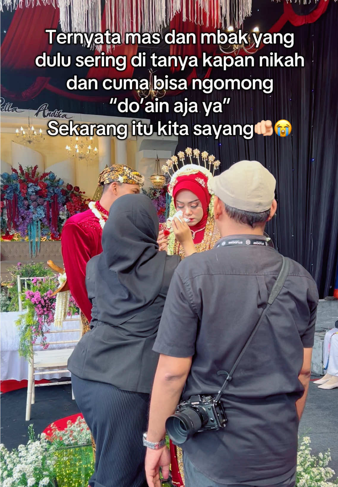 Pangestune mawon🙏🏻 mugi enggal dinikahi dan dinafkahi☺️ amin🥰 #fyp #fypシ #fypage #xyzbca #bucin #bucin_story #couple #lewatberanda #viraltiktok 