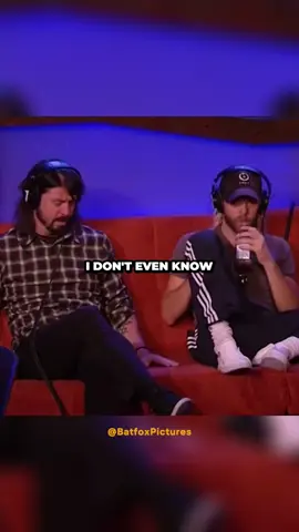 FOO FIGHTERS - JUST SITTING DOWN AT THE DRUM SET REMINDED ME OF KURT #DAVEGROHL #KURTCOBAIN