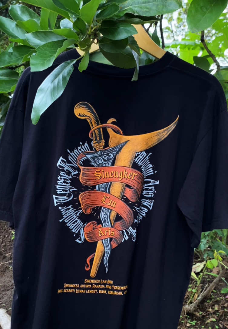 Vt:469 Kaos Keris  #kaosjawaculture #kaosjawaaesthetic #kaosjawagununganwayang #kaosjawakeren #kaosjawawayang #kaosjawaparamesti #kaosjawasengkuni #kaosjawakejawenkuno #kaosjawaspiritual