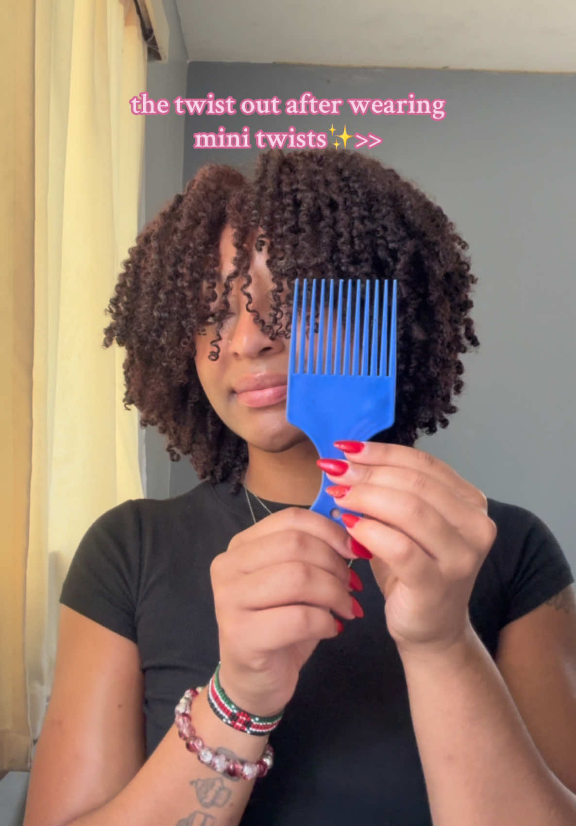 the twistout is gonna eat everytime and will last at least 5 days after😍  Do you rock your twistout post twists or do you go straight into wash day?!👀 #blackgirlhairstyles#twistoutonnaturalhair#minitwists#afrohair#type4bhair#naturalhairjourney  