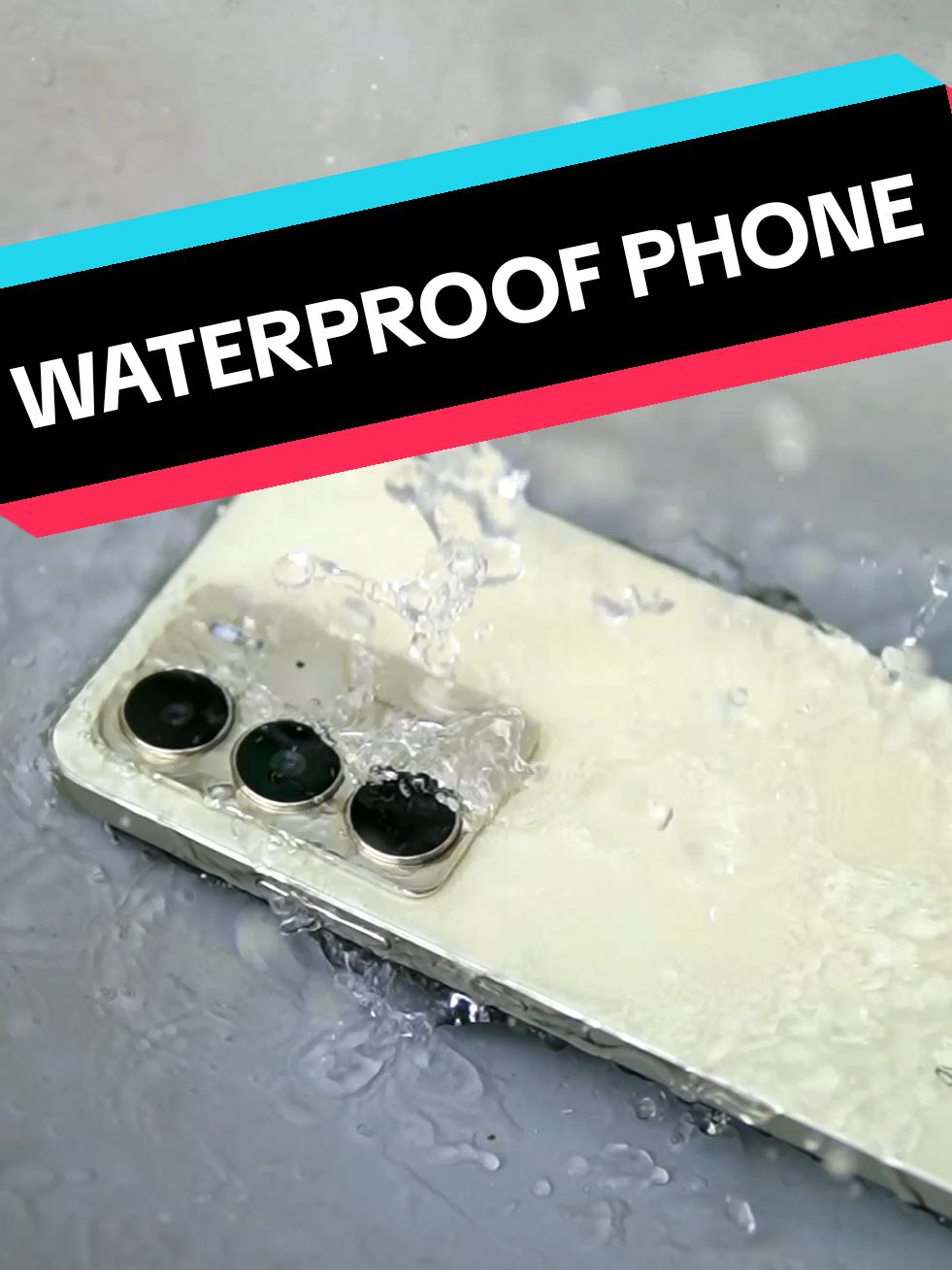 First ever ip69 waterproof budget phone in Pakistan #realme #realmewishlist #realmec75 #newmobile #newphone #waterproofphone #tech #unboxing #reviews 