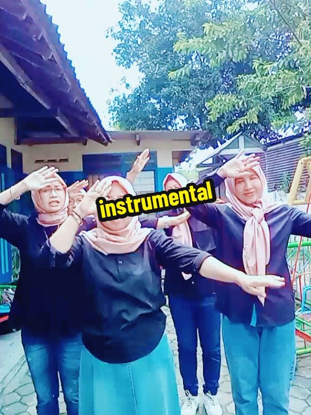 bestih2 lg ngapain weh 😍😍 #instrumental #trend #hiburan_tiktok_beranda_fyp #rara_septian 