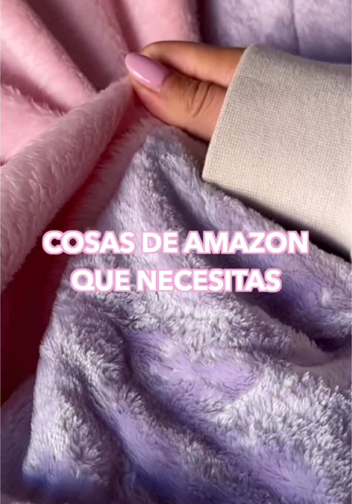 - manta polar - 🛌 🤍#hogar #tiktokmademebuyit #manta #frio #favoritosdeamazon #deco #descubretiktokshop