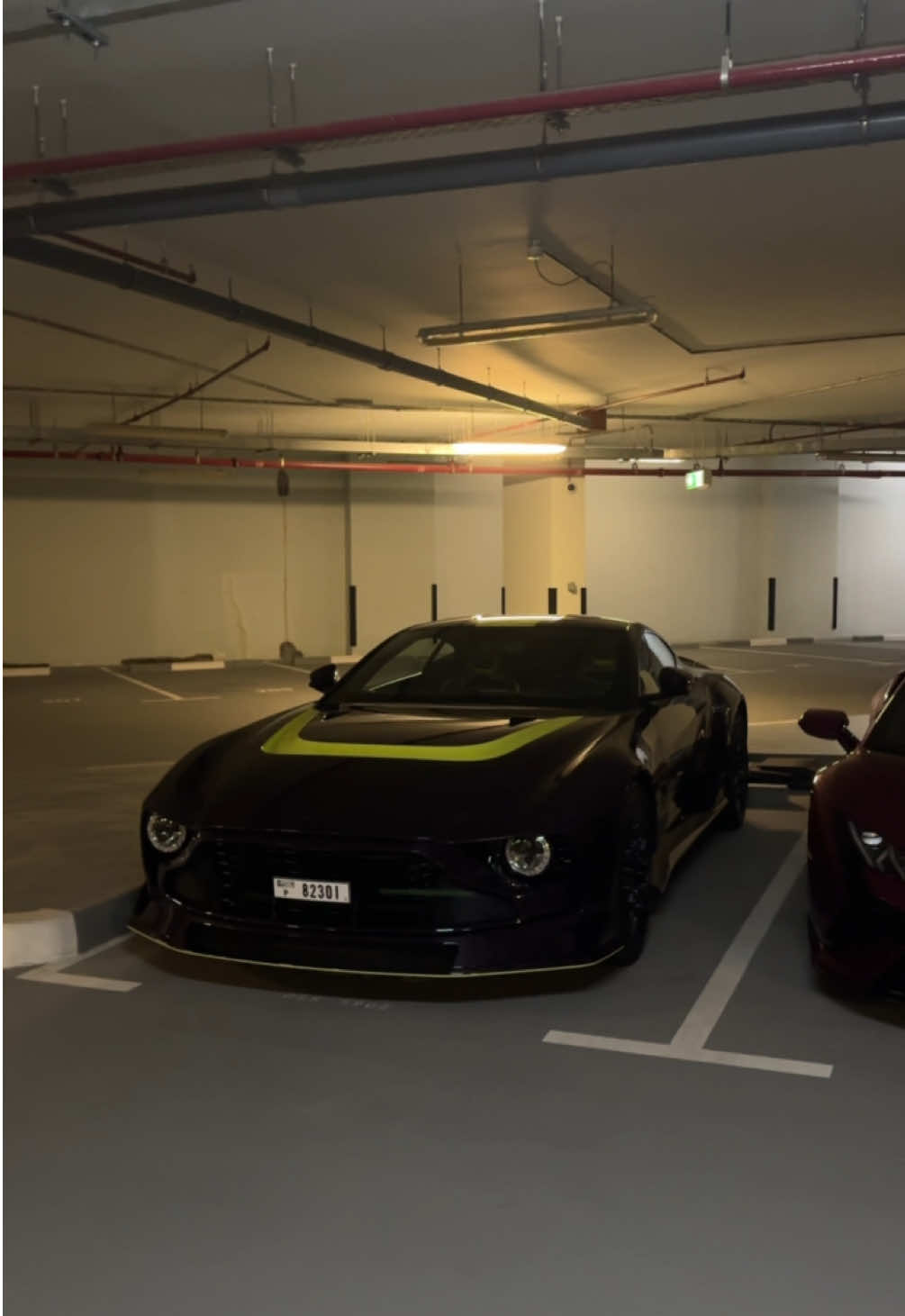 avarage dubai parking* | #veyron #valour #918 #cars #car #dubai 