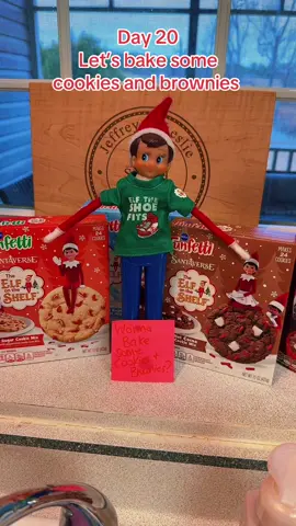#day20 #elf #elves #christmas #baking #elfontheshelfideas #elfie 