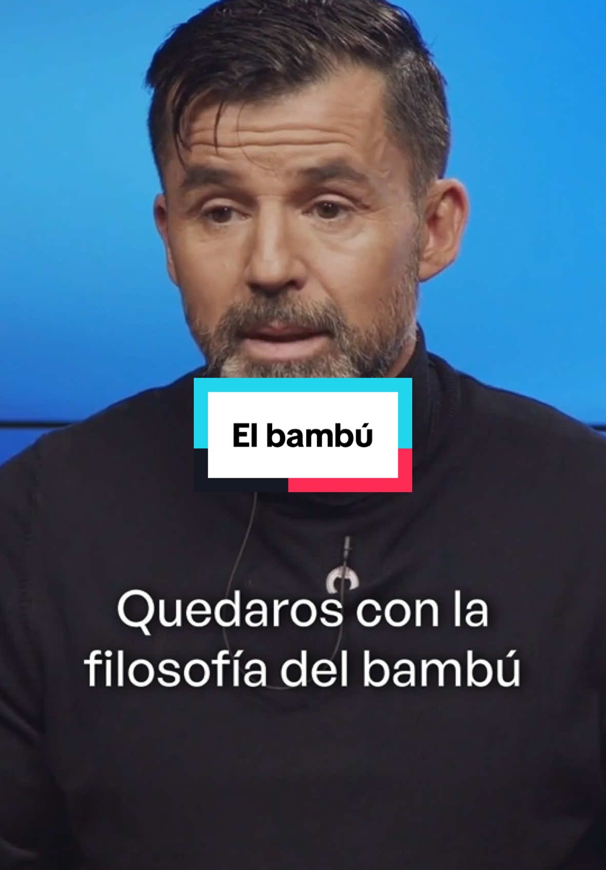 El bambú es flexible ante las tormentas pero jamás pierde de vista el cielo. #institutodi #ucdm #autoconocimiento #filosofía #jorgecarrasco