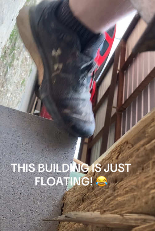 Magically Floating Building! We cant find what this building is actually resting on! 😂 #godsprotection #construction #plumbing #constructionlife #bluecollar #tinyhouse #mystery #haunted #supernatural @GoodNuff Construction 