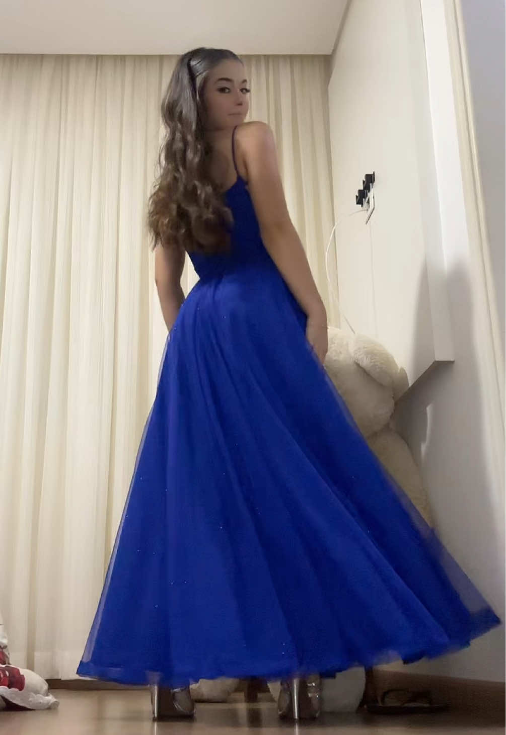 ID DO SALTO NOS COMENTÁRIOS!!   Oi, amigos 😁 baile de formatura hj 🥳