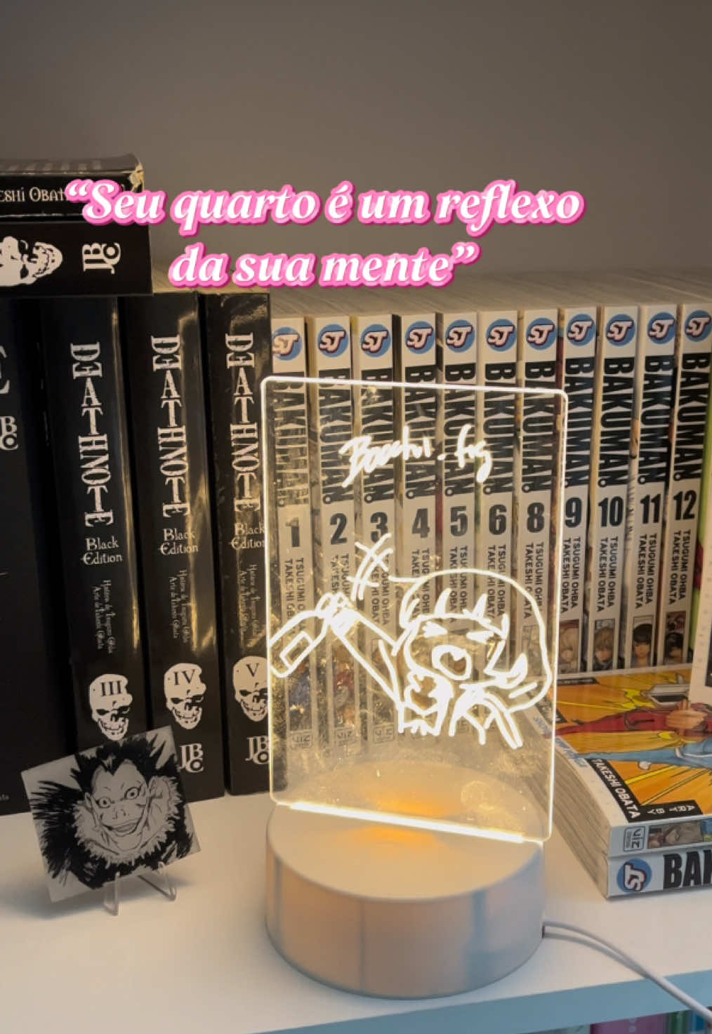 Anda tudo meio bagunçado por aqui  #room #quarto #roomdecor #anime #otaku #shelf #bookshelf #demonslayer #manga #onepiece #eva #evangelion 