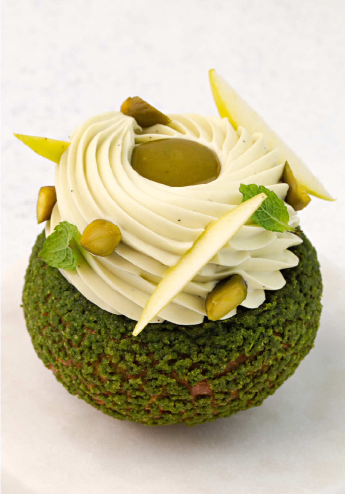 Tempted to try the delightful combination of Apple, Mint, and Pistachio Choux? 🍏🌿✨ With its vibrant look and melt-in-your-mouth texture, it’s a treat you’ll never forget. Plus, this recipe is just one of 20 exquisite creations featured in the e-book “Apple and Pear Desserts.” Picture the comforting aroma of baked apples and pears filling your kitchen as you whip up desserts perfect for family gatherings, impressing guests, or even enhancing your home baking business. This e-book is your guide to crafting sweets that feel like a cozy hug. 🥰 Every recipe comes with step-by-step instructions and expert tips, making your baking journey as enjoyable as the results are mouthwatering. 🙌 Special Launch Offer! 🔥 Get “Apple and Pear Desserts” at an exclusive price. Don’t miss out—click the link in my BIO to get your copy now! 👆 #kica #kicaacademy #pear #dessert #tart #recipebook #apple #pastrybook #pastrychef #kicarecipe #baking #pastry #inspiration #chef #ivanetspastry #fyp 