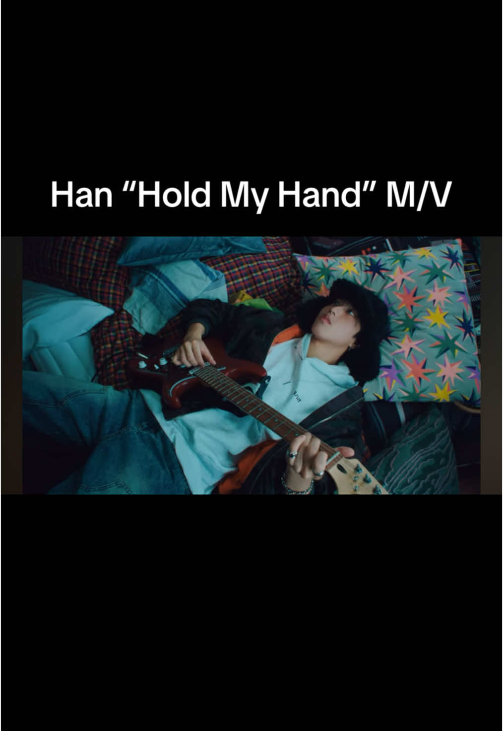 this m/v is such a vibe lwk its so fun #skz #han #holdmyhand #fyp 