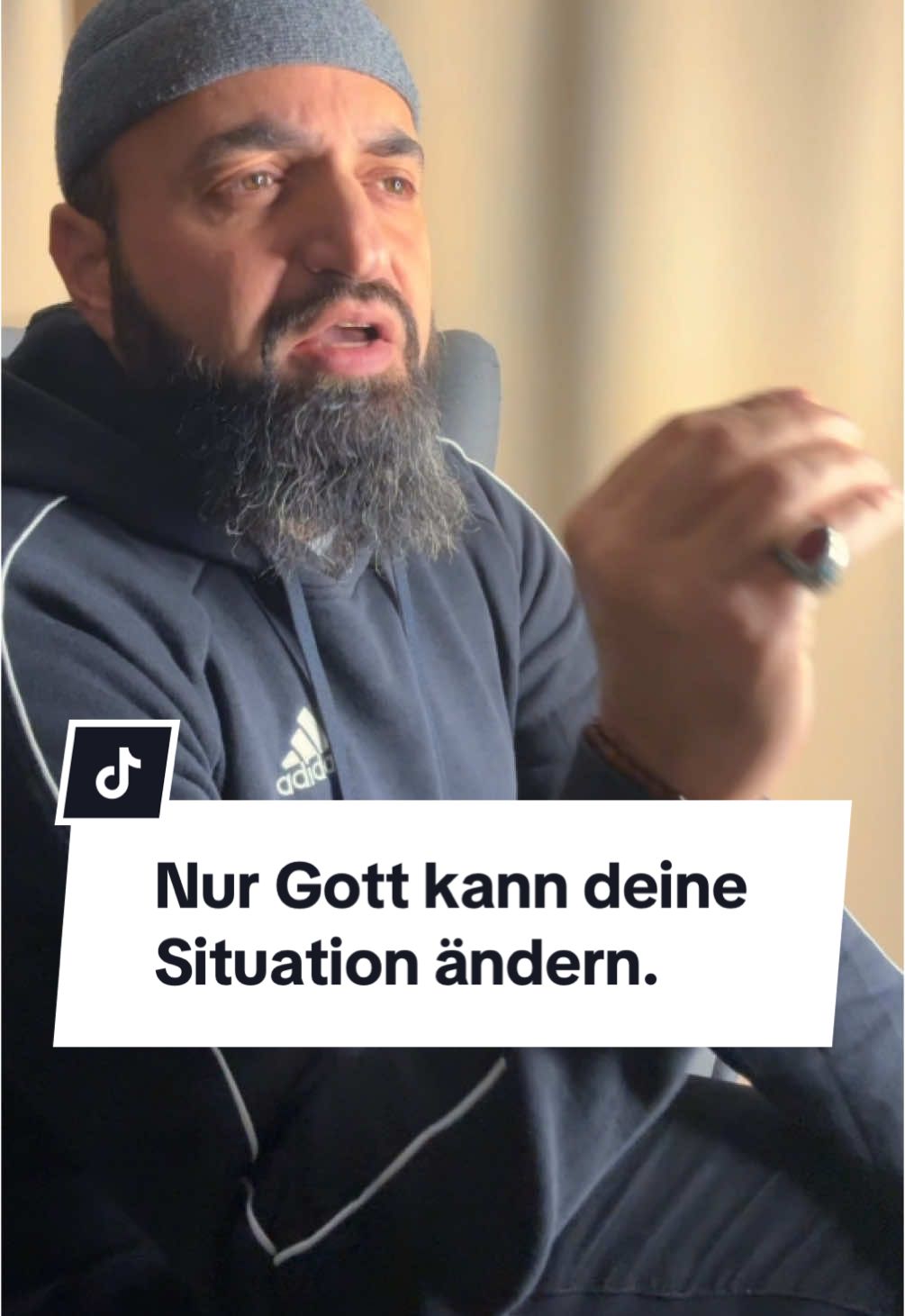 Du hast einen Schöpfer. Nur Er kann deine Situation ändern. #zitatezumnachdenken #hoffnung #erfolgreich #zitatende #zitat #Gott #allaah #muslimtiktok 