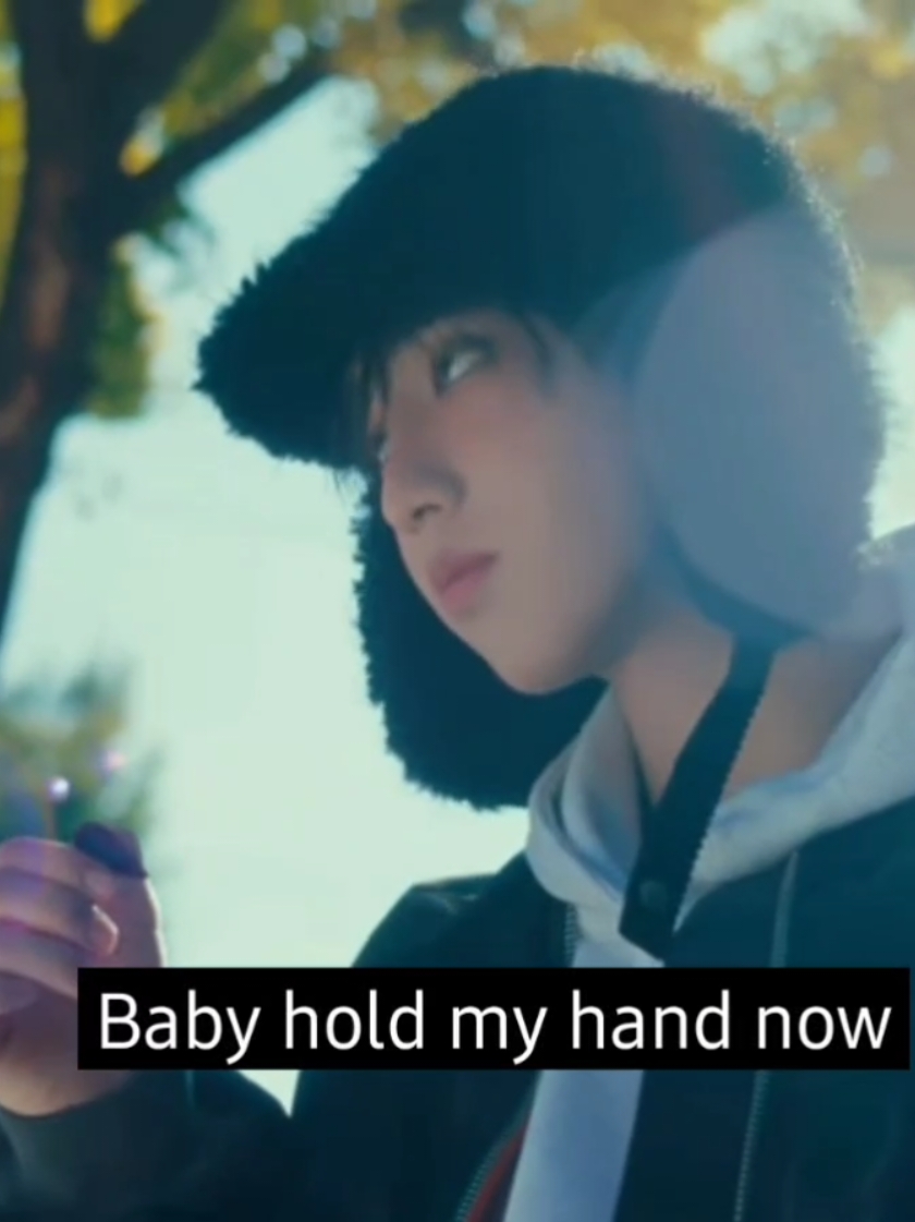 Hold My Hand, HAN #Han #straykids #skz #stay #youmakestraykidsstay #worlddomination #straykids4thgenleaders #holdmyhand #hop 