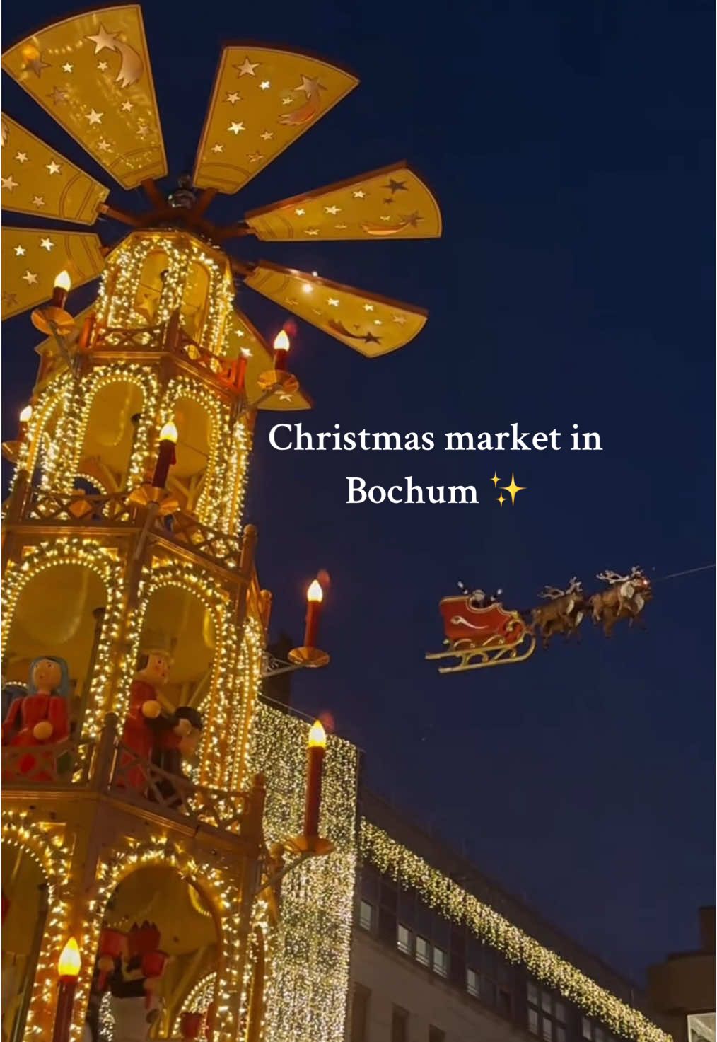 Weihnachtsmarkt in Bochum 🎄✨ 🎅 Der Weihnachtsmann fliegt täglich um 17 und 19 Uhr 📍Bochum , Deutschland  #deutschland #germany #germanytiktok #christmasvibes #christmastiktok #weihnachtsmarkt #weihnachten #vi #recommendations 