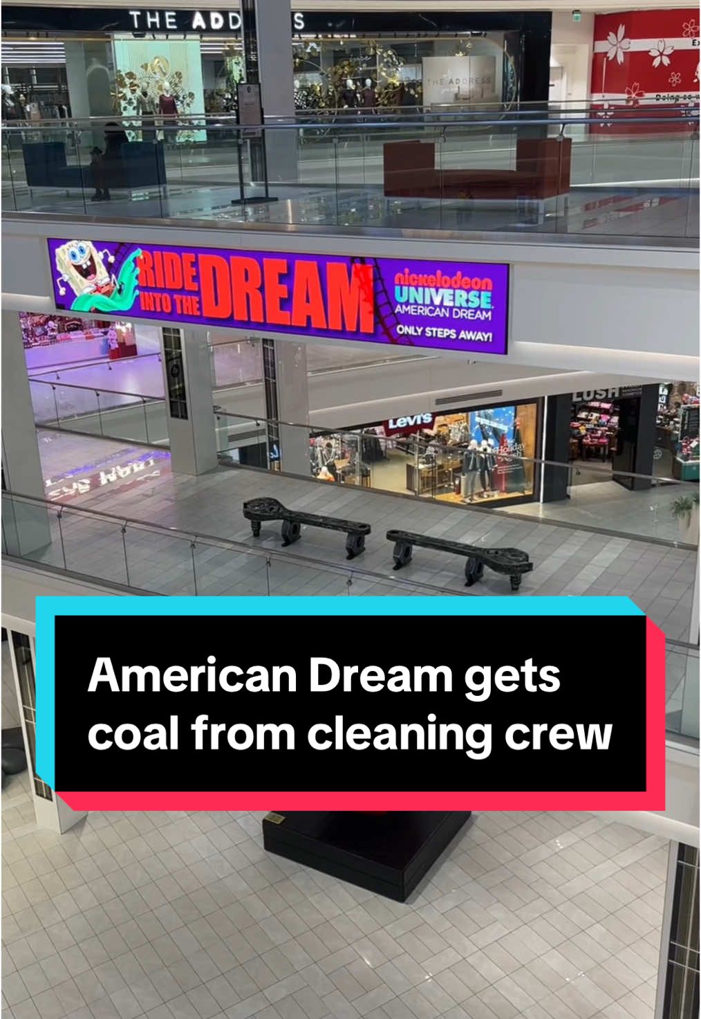 American Dream cleaning workers delivered sacks of coal to the megamall Thursday saying their employer – a cleaning contractor – is being a total Scrooge. They're calling for 