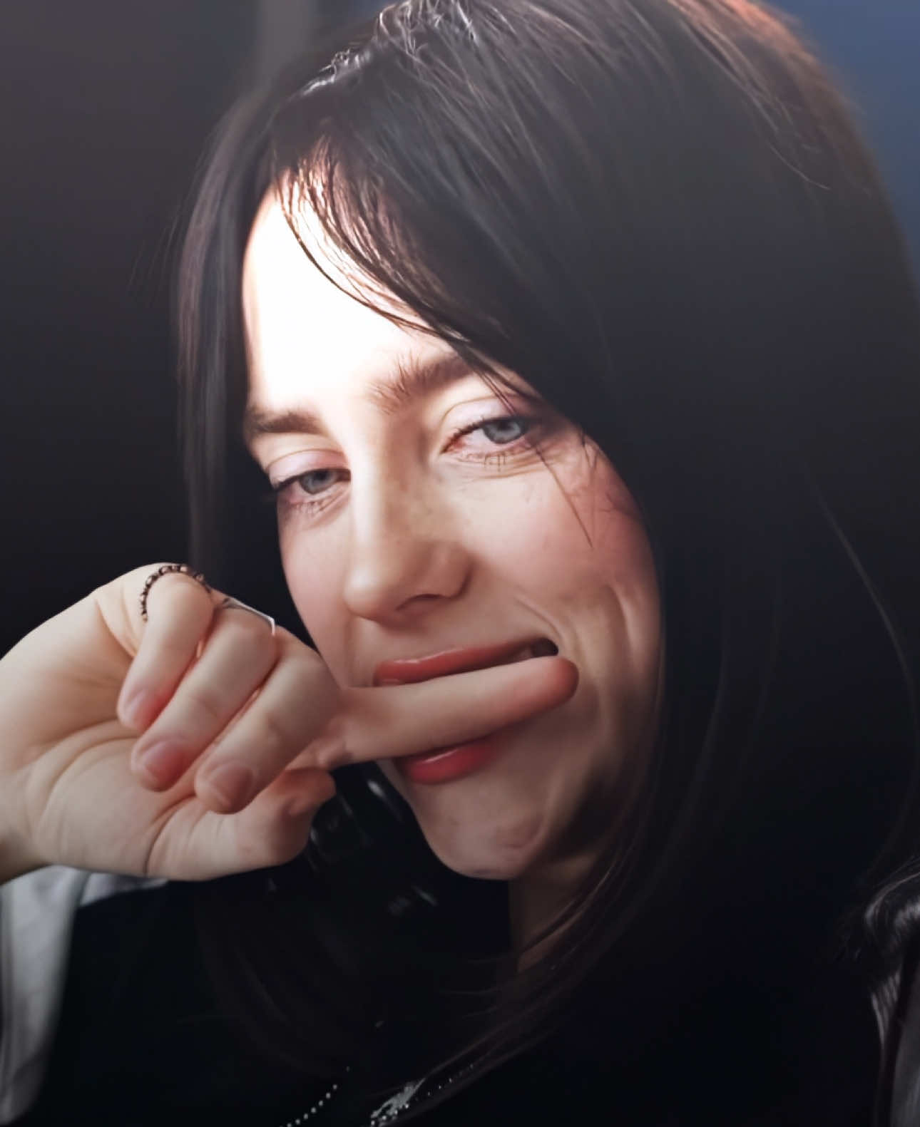 What that tongue do billie ? 🧐 ac/sc/cc: me | scp: youtube | dt: @blohsh @Diego | #BILLIEEILISH #billieedit #billieedits #billieeilishedit #billieeilishedits #billievanityfair #billieeilishvanityfair #edit #viral #fypbillie #xyz 